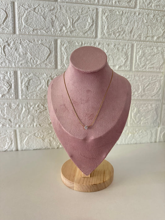 Sapphire pendant