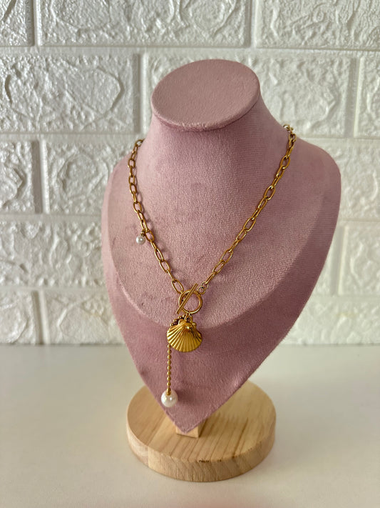 Beach shell charms pendant