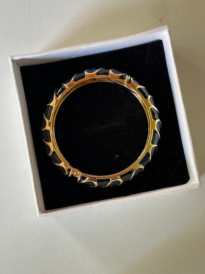 Black enamel bangle