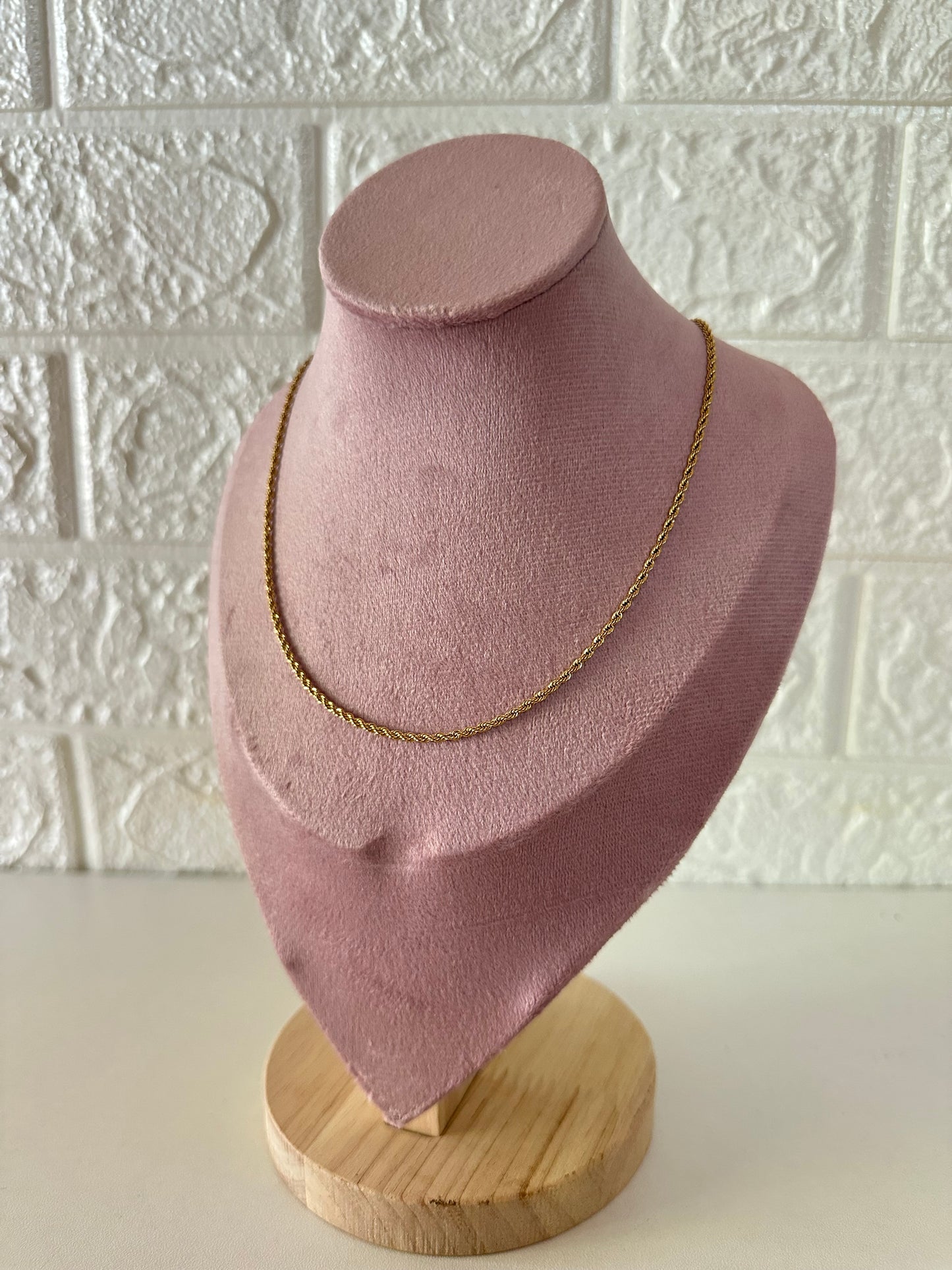 Layering rope chain