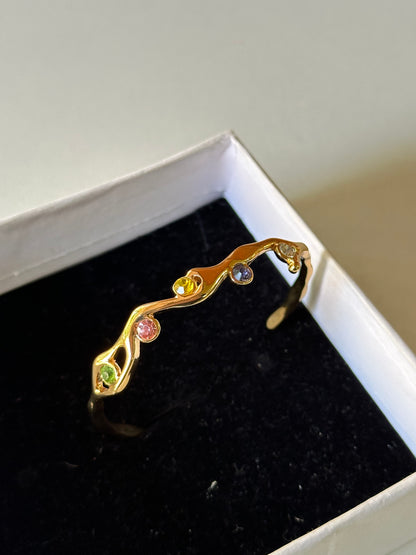 Multi stone open kada