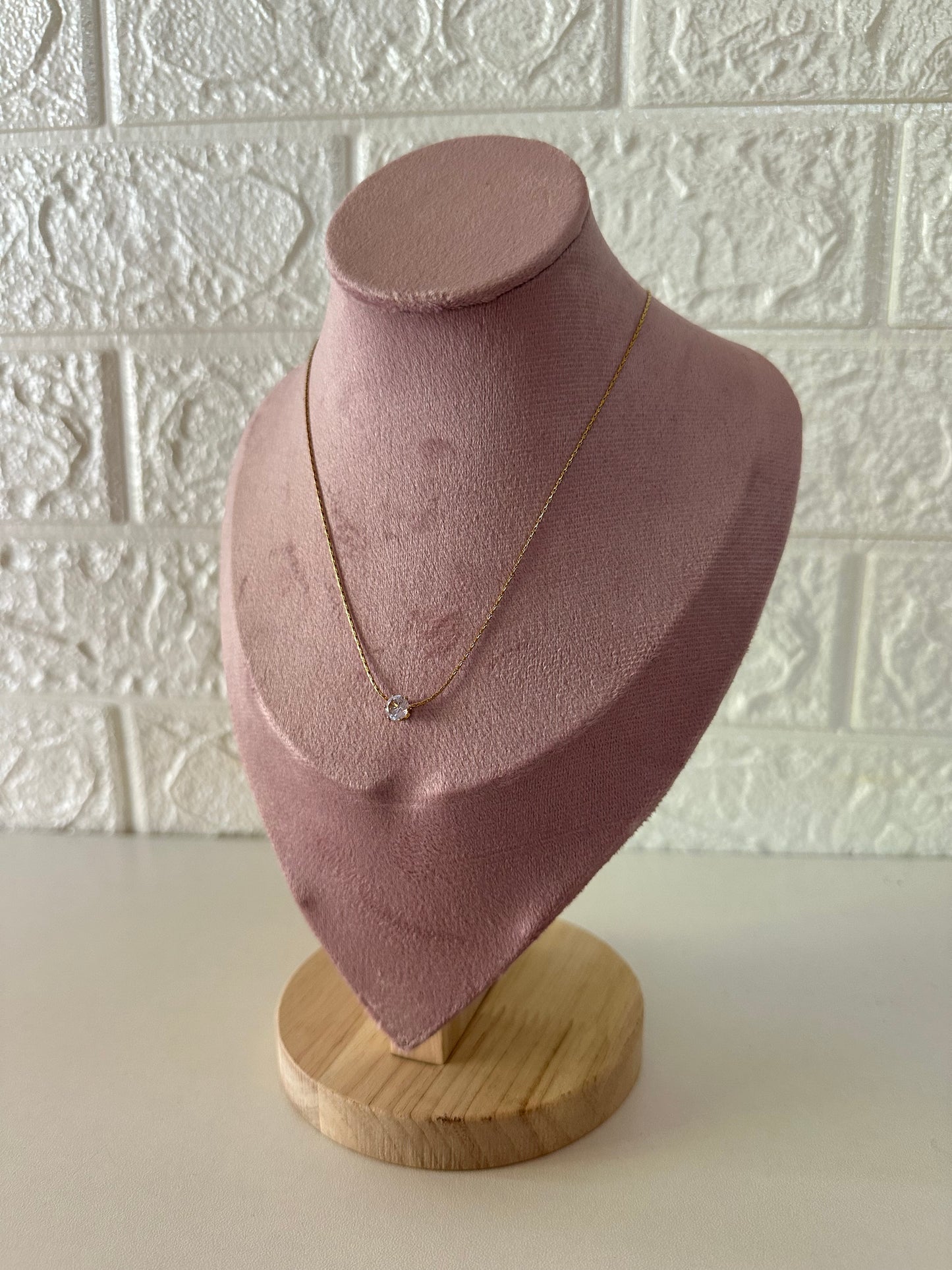 Sapphire pendant