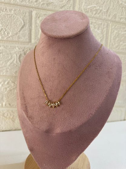 Gold stone leaf necklace