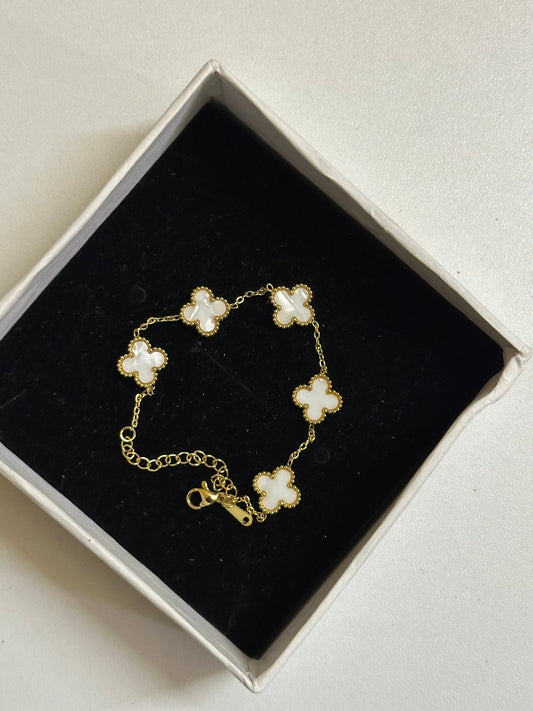 White clover bracelet