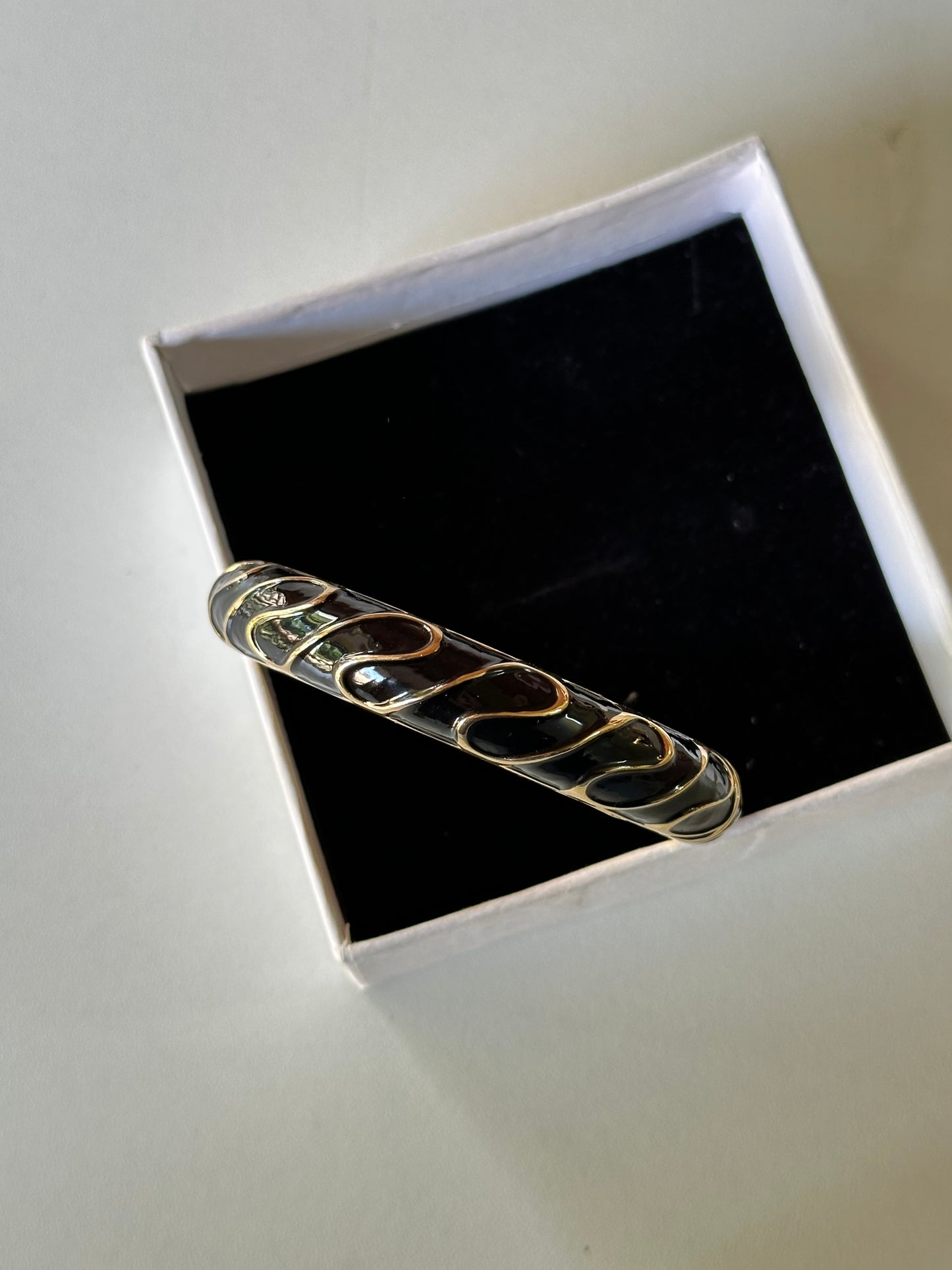 Black enamel bangle