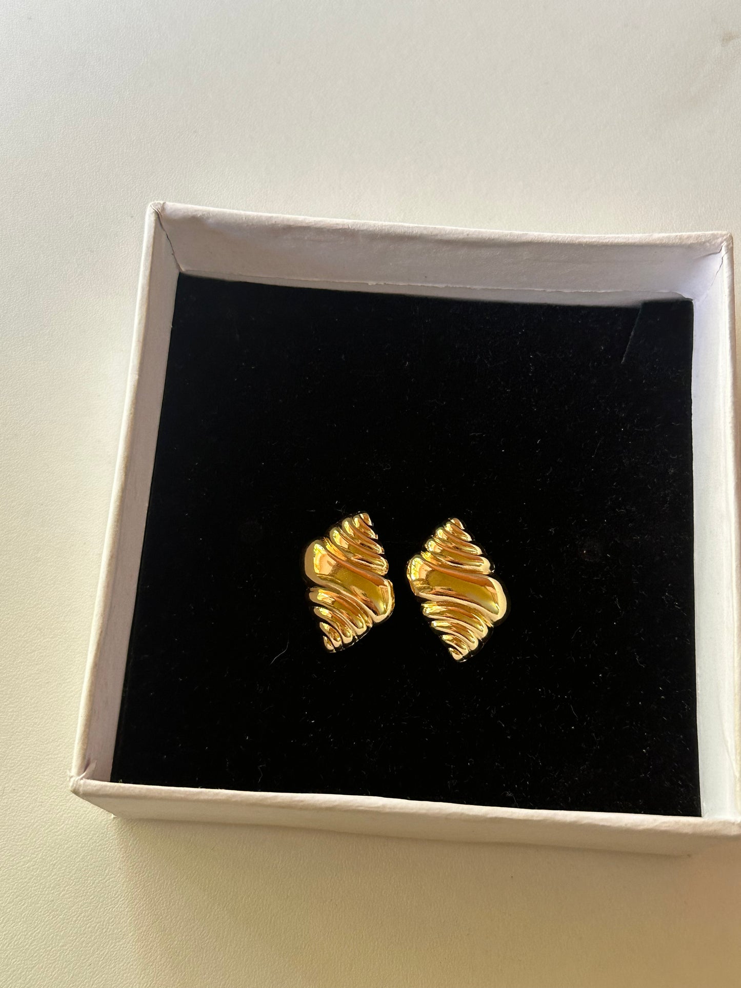 Croissant earrings