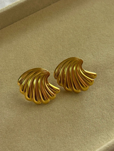 Swirl earrings